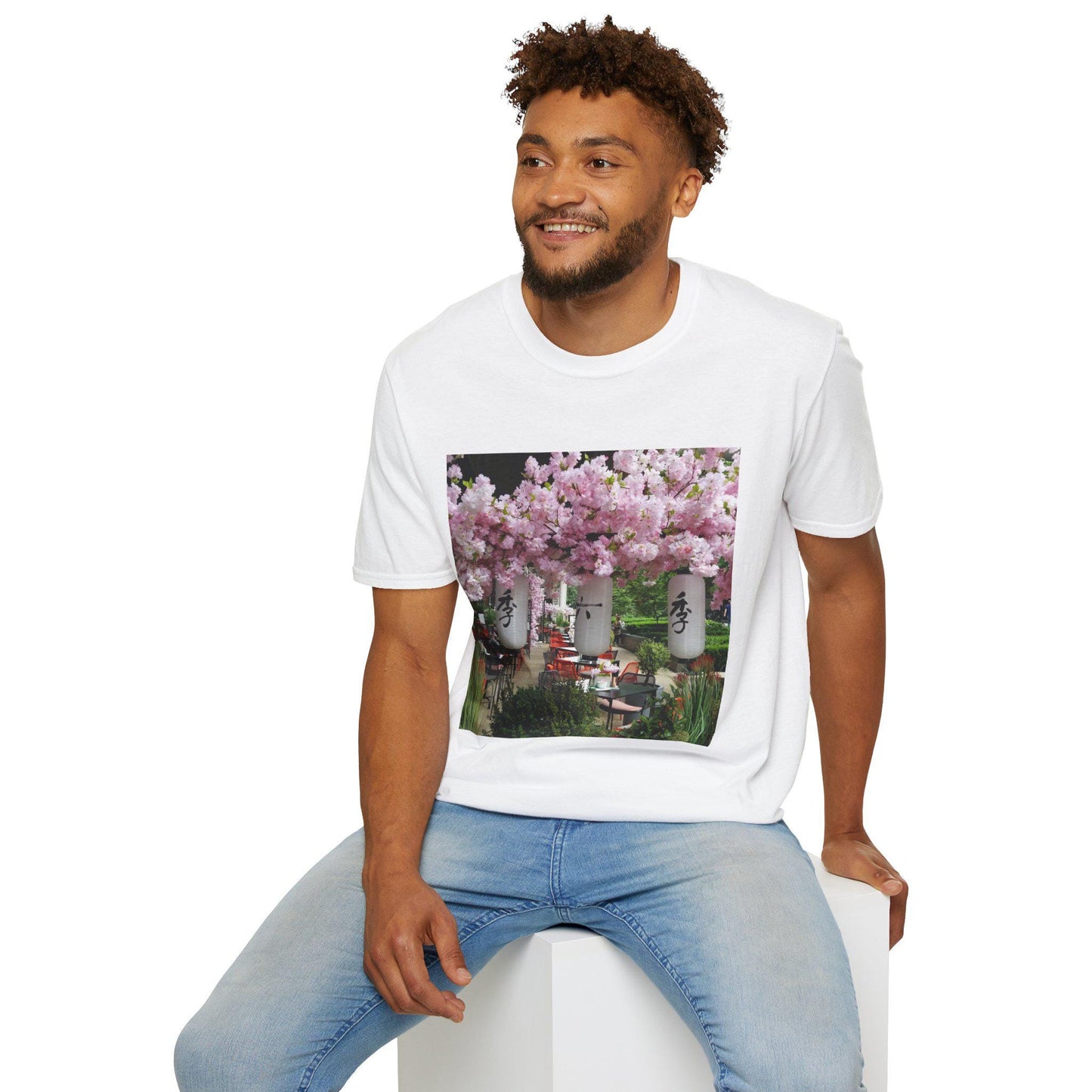Cherry Blossom Lantern T-Shirt – Japanese Garden Aesthetic & Spring Floral Tee
