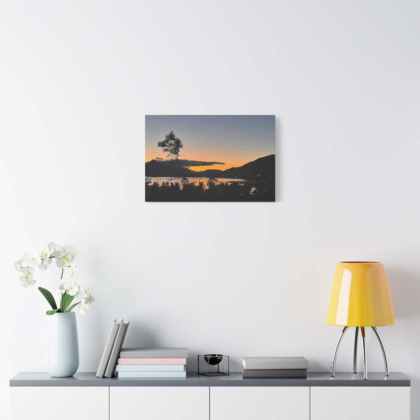 Queenstown Sunset Canvas – Lake Wakatipu Wall Art for Travelers & Home Decor